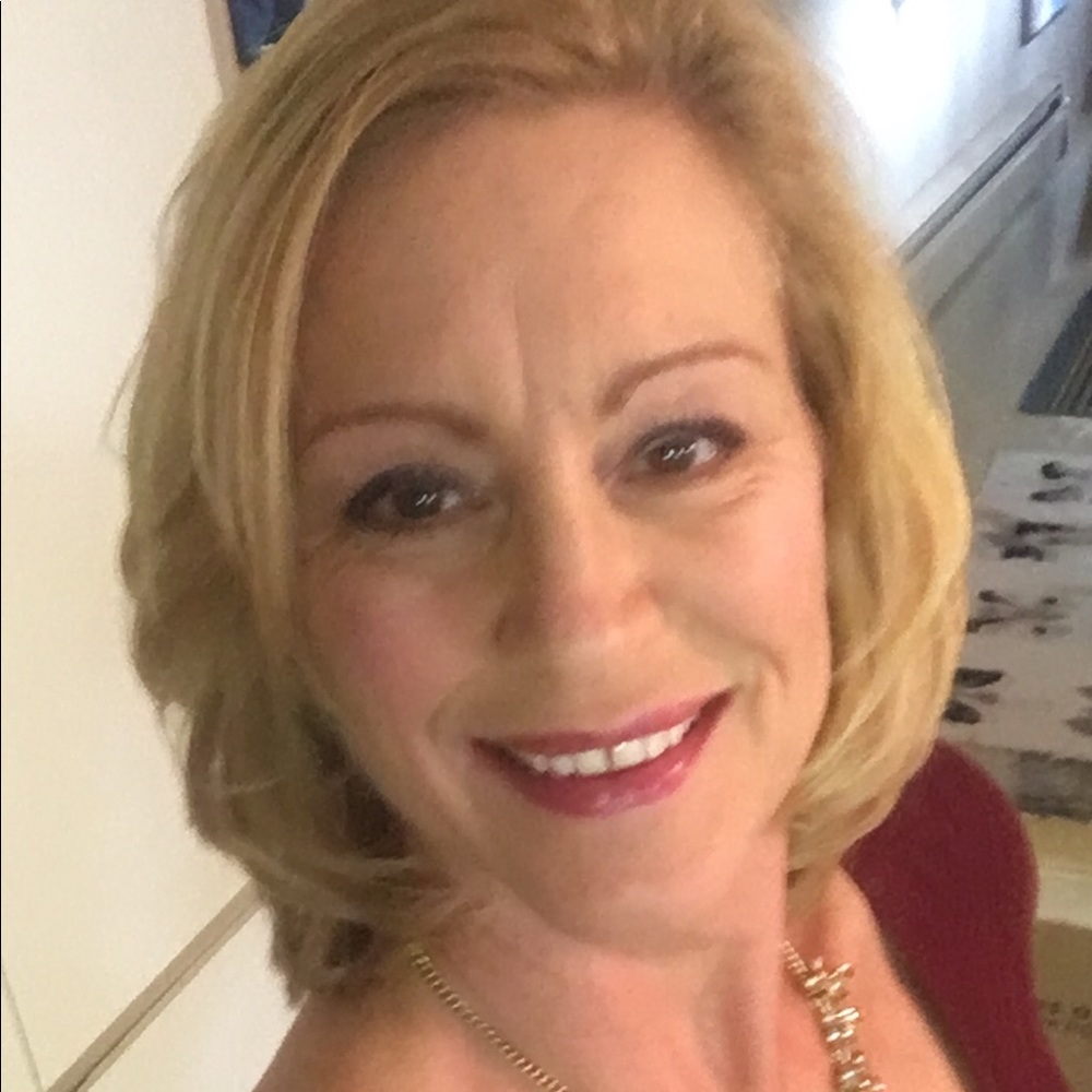 Meet your Posher, Anita